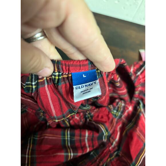 Old Navy Red Plaid Holiday Ruffle Sleeve Top | Size L | Festive V-Neck Blouse - Picture 3 of 7